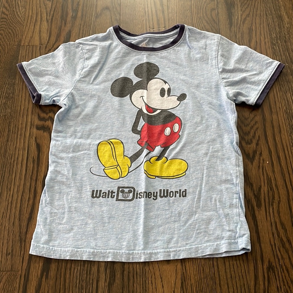 Disney tshirt